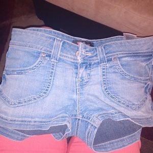 Guess Brand jean shorts size 28